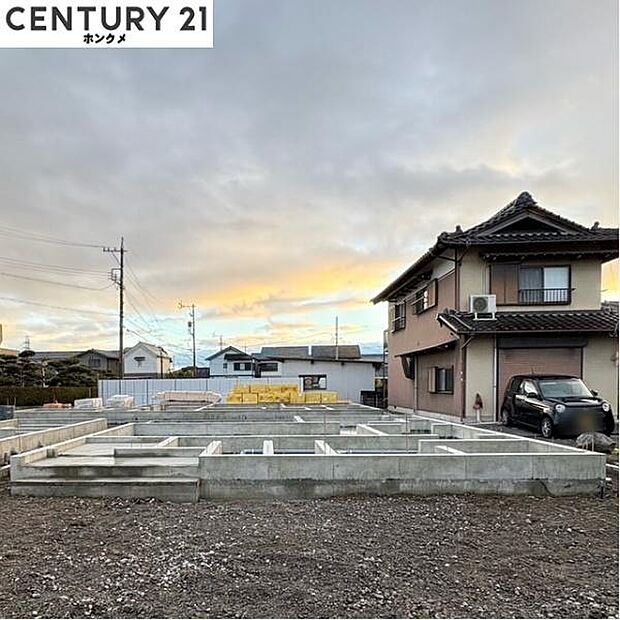 現在基礎の段階で来年3月の完成予定です。