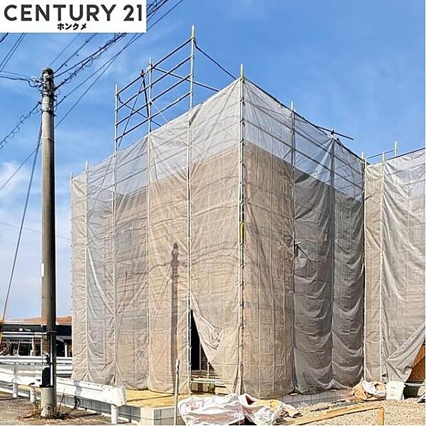 コチラは別アングルからの外観写真です。