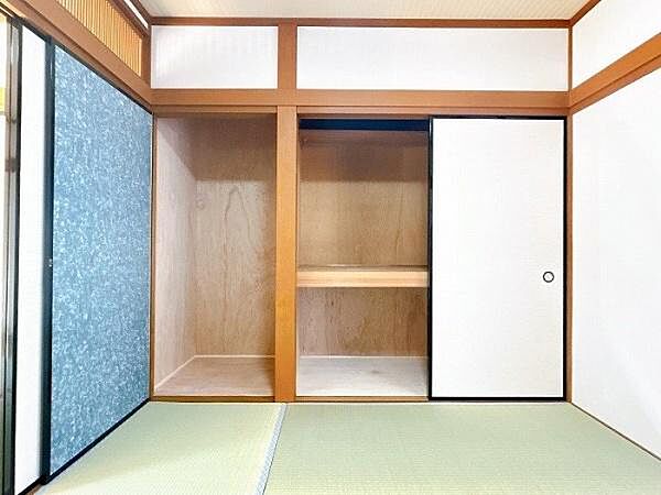 このお部屋の収納はこんな感じです。
