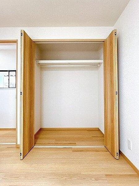 このお部屋の収納はこんな感じです。