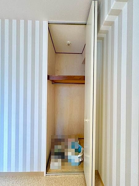 ＜収納／Closet＞各居室に収納があります