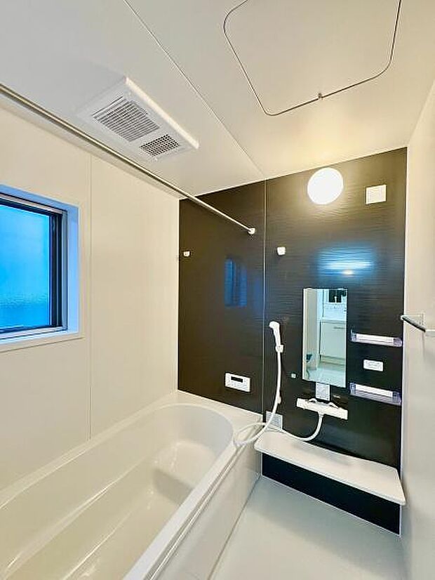 追い炊き機能、浴室暖房乾燥機能付き