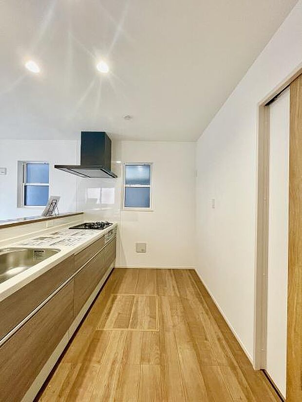 人気の対面キッチン!