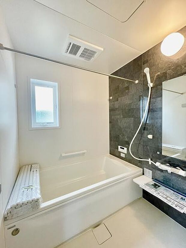 追い炊き機能、浴室暖房乾燥機能付き