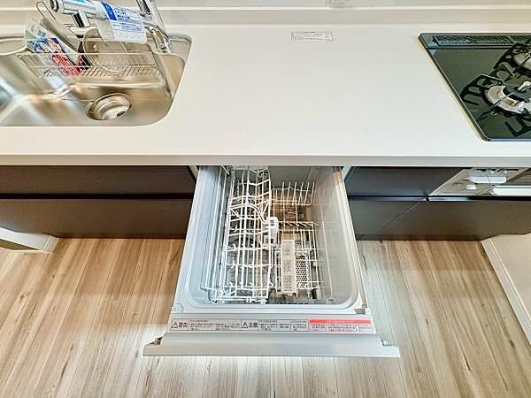 嬉しい食洗器付き！