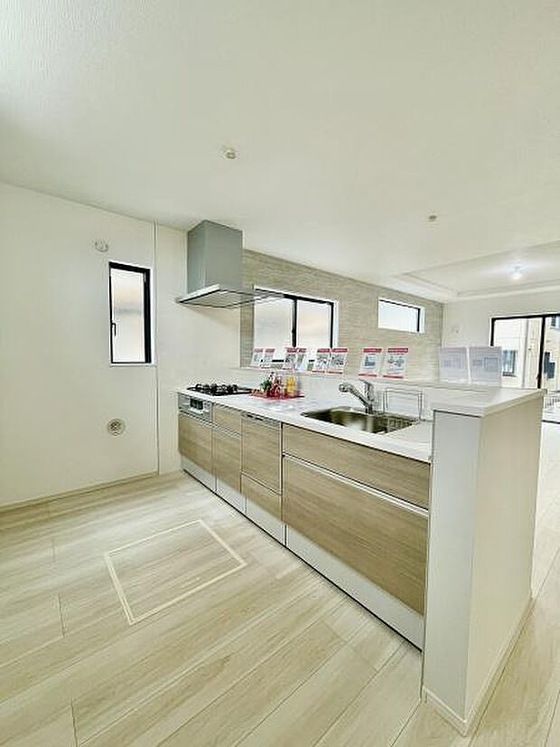 人気の対面キッチン!