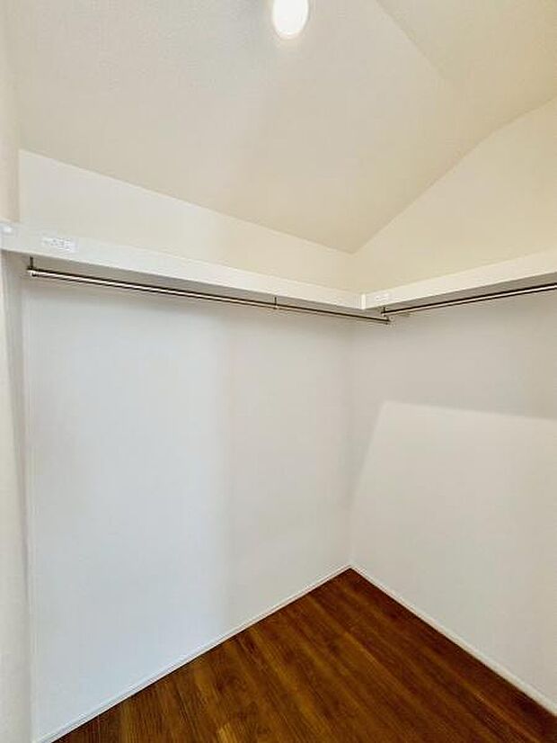 ウォークインクローゼット