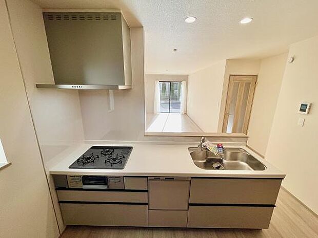 人気の対面型キッチン！