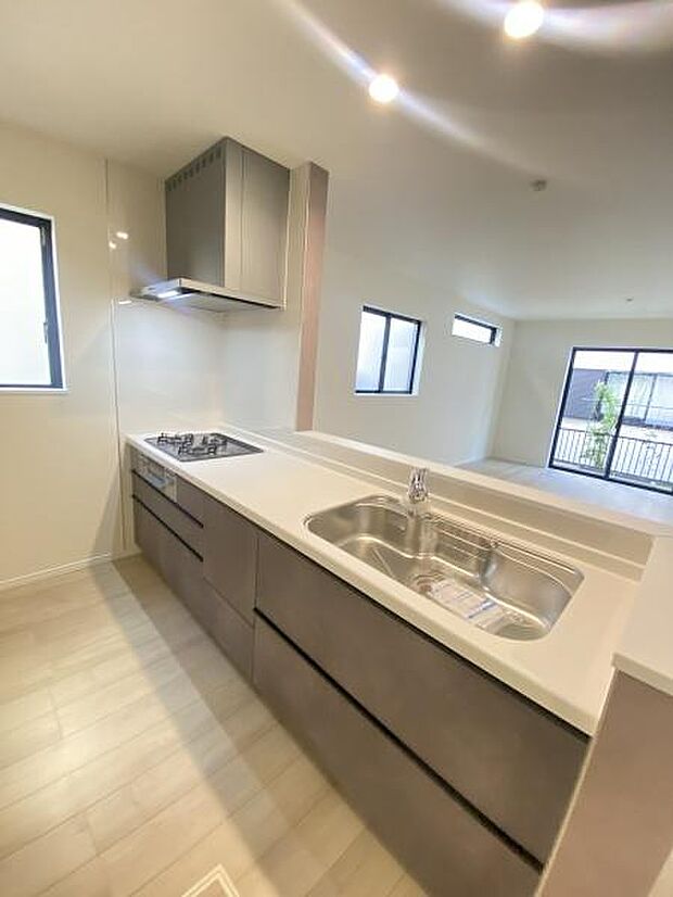 人気の対面キッチン！