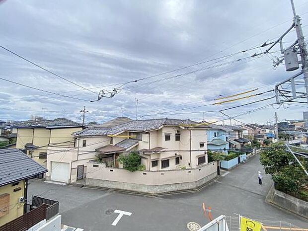 静かな住宅街です!