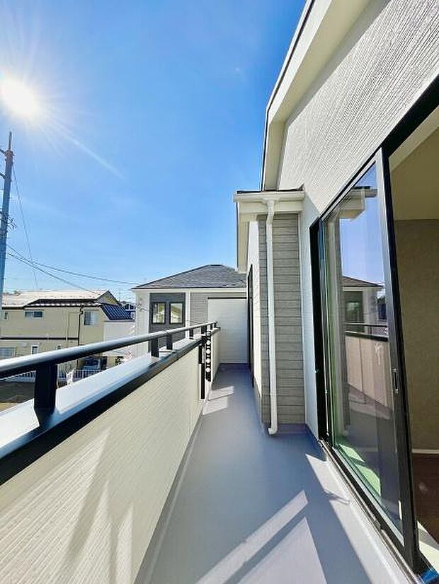 南東向きバルコニー