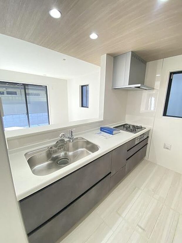 人気の対面キッチン！