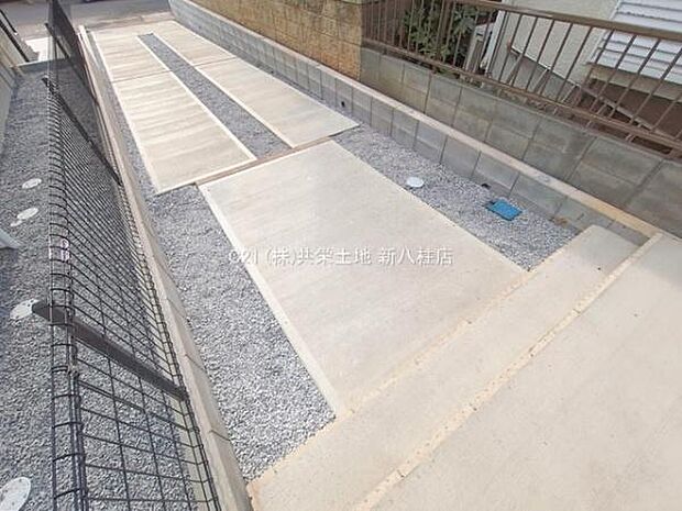 カースペース2台可