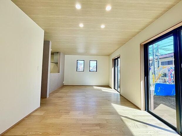 南向きの明るいリビング