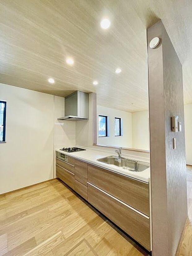 人気の対面キッチン！