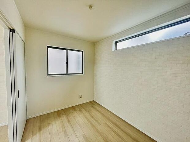 リビングと繋げて使用できる4.37帖洋室