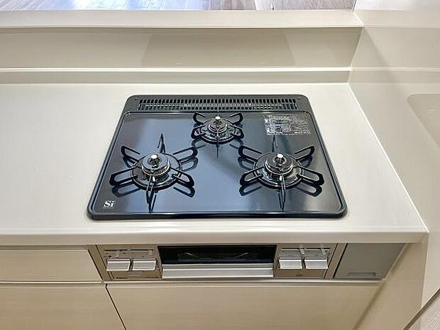 ＜キッチン/Kitchen＞3口コンロです