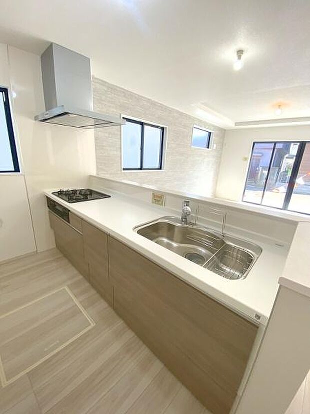 人気の対面キッチン!