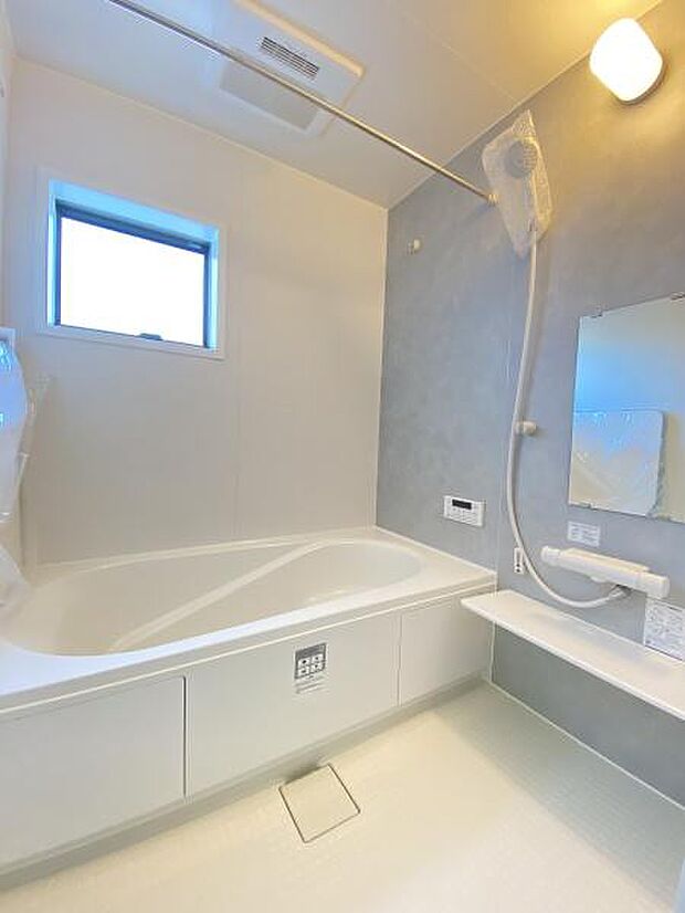 追い炊き機能、浴室暖房乾燥機能付き