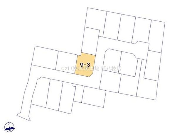 3号棟 人気の角地、カースペース2台可