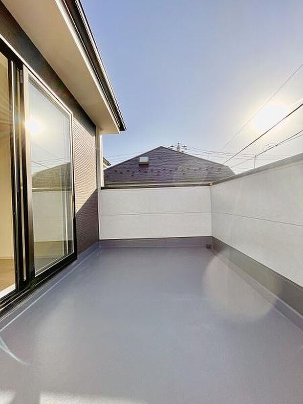 テラスバルコニー