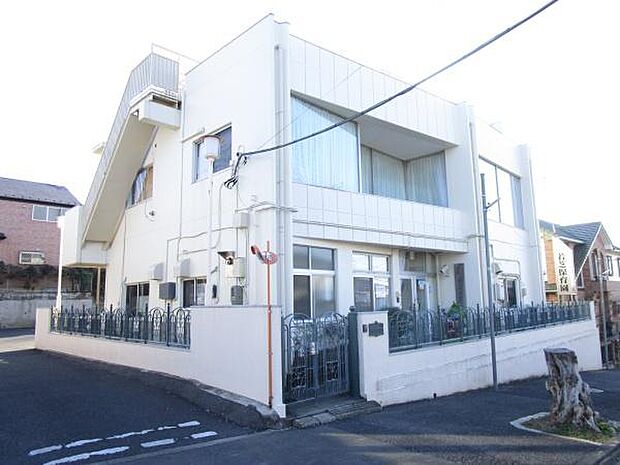 若芝保育園まで278m、徒歩約4分送り迎えに嬉しい距離ですね