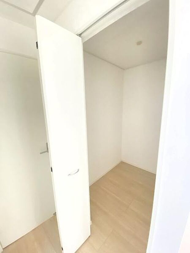 ウォークインクローゼット