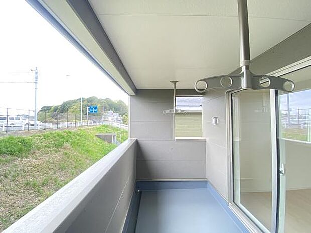 雨の心配不要なインナーバルコニー！