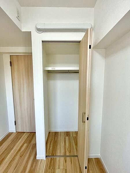 ＜収納／Closet＞各居室に収納があります