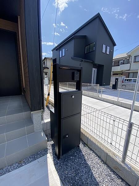 ポスト、インターホン、宅配ボックス