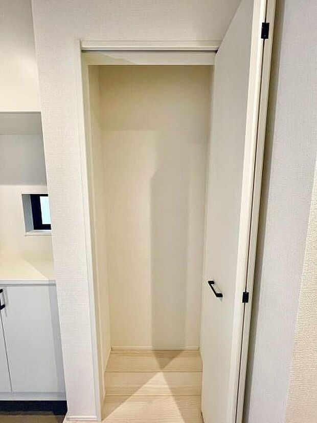玄関ホールの収納