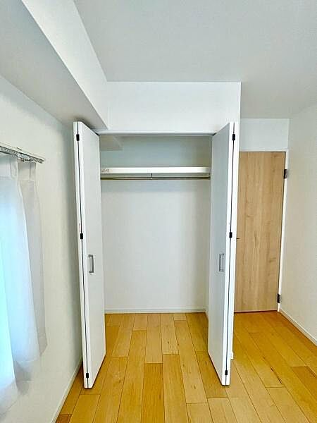 ＜収納／Closet＞各居室に収納があります