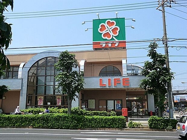 ライフ松戸二十世紀ヶ丘店まで449m、徒歩約7分毎日のお買い物に便利ですね