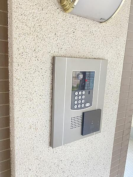 オートロックで安心