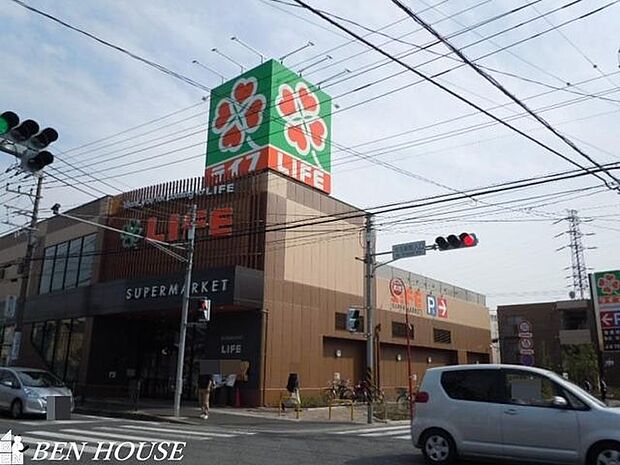 ライフ　中原井田店 徒歩9分。品揃え豊富な大型スーパーです。 690m