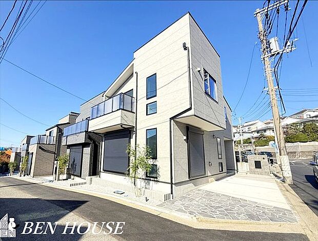 外観・第一種低層住居専用地域の閑静な住宅街です。落ち着いた環境の中でお過ごしいただけます。