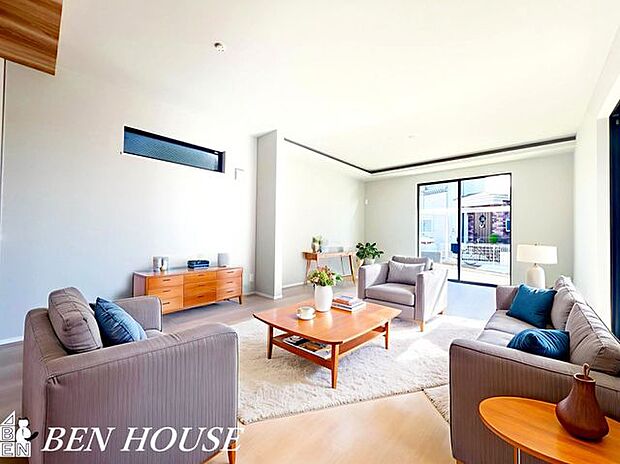 リビング・本画像はCGで作成しており、実際に現地に家具は置かれておりません。また、価格に家具は含まれておりません。