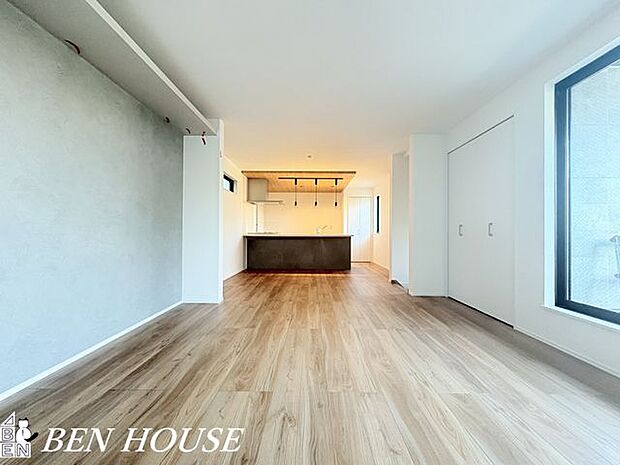 リビング・明るいＬＤＫはインテリアを考えるのもひとつの楽しみです。ぜひ素敵なインテリアをお楽しみください。