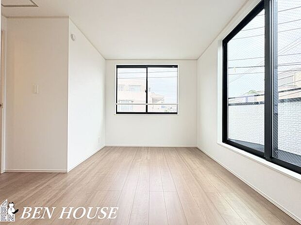 寝室・寝室は家族のプライベートルーム。リビングで過ごした後は各々くつろぎの時間を満喫できます。