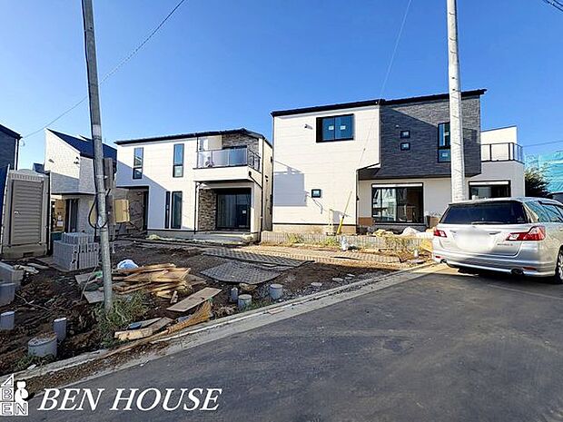 外観・毎日のお散歩も快適な緑に囲まれた住宅街。愛犬とのお散歩もお楽しみいただけます。