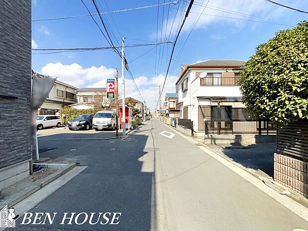 前面道路含む外観・周辺環境も気になるポイントです。落ち着いた住環境でのびのびと過ごせます！