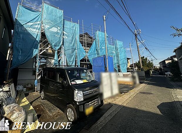 前面道路含む外観・周辺環境も気になるポイントです。落ち着いた住環境でのびのびと過ごせます!