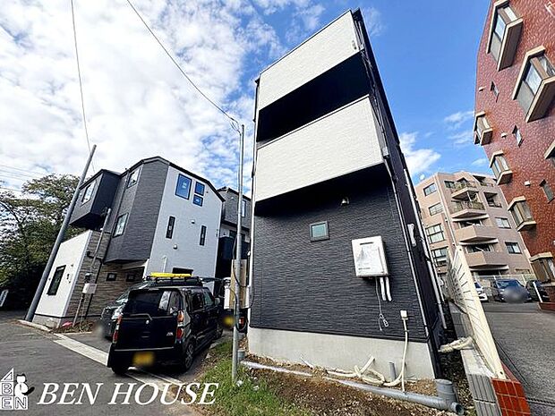 外観・ご家族で住むのに最適な落ち着いた雰囲気。のびのびと生活するのにぴったりな空間です!