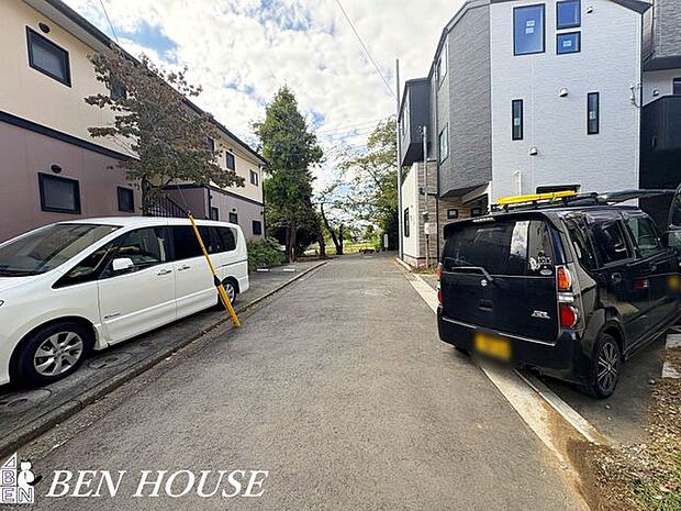 前面道路含む外観・周辺環境も気になるポイントです。落ち着いた住環境でのびのびと過ごせます!