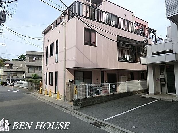 エンゼルベアあざみ野保育園 徒歩7分。近くに保育施設が点在しているので、お仕事帰りのお迎えもスムーズです♪ 550m