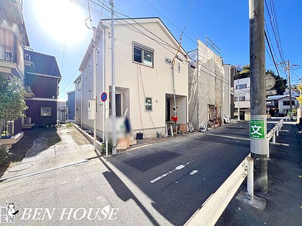 外観・毎日のお散歩も快適な緑に囲まれた住宅街。のびのびと過ごせる、通勤通学もしやすい環境です。