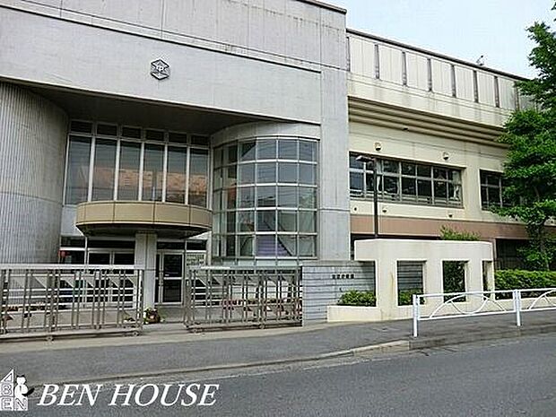 川崎市立宮崎中学校 徒歩22分。部活動が盛んで活気溢れた中学校です。 1740m