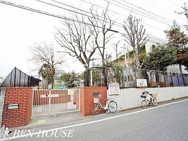 川崎市立中有馬保育園 徒歩4分。通勤後にもお迎えに行きやすい距離の保育園です。 260m