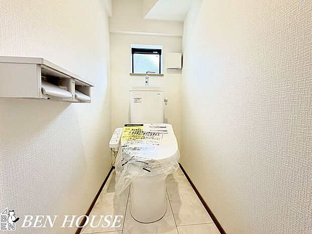 トイレ・いつまでも清潔な空間でいたいトイレは汚れを拭き取りすい空間になっています。洗浄便座でいつでも清潔に利用いただけます。