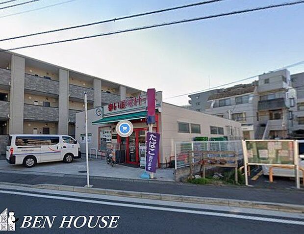 まいばすけっと中丸子東店 徒歩3分。ちょっと買い物したいときにすぐ行ける便利な小型スーパー。食品や雑貨等の生活に必要なものを手に入れることができます。 220m